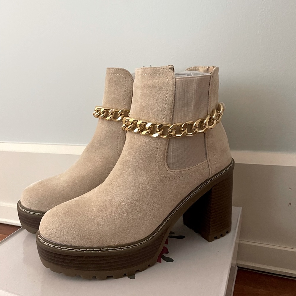 Olivia Miller Women's Alyssa Chunky Heel Boot - Natural - Size 9.5M